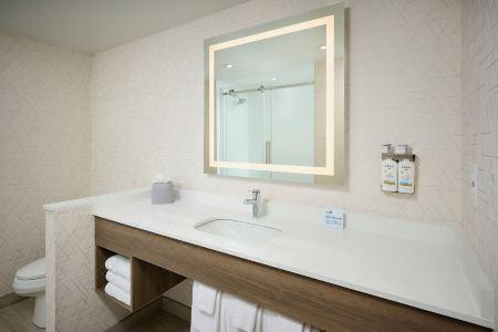 Holiday Inn Express & Suites KITCHENER SOUTHEAST by IHG - 31