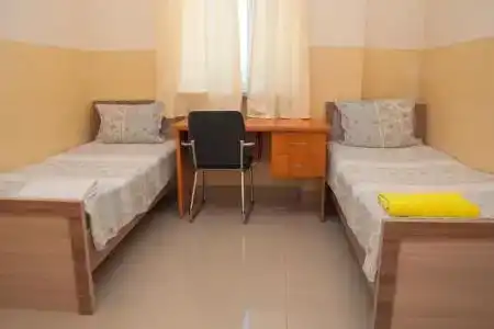 Sakura Guesthouse - 12