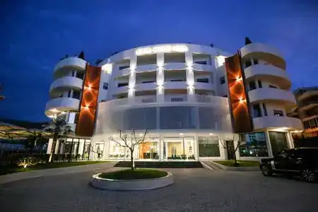 REGINA GARDEN - 0