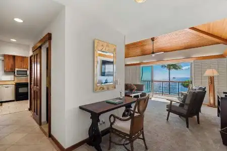 Puunoa  - CoralTree Residence Collection - 129