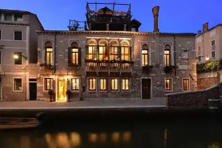 Palazzetto Madonna - 0