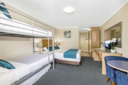 Best Western Airport 85 Motel - 21