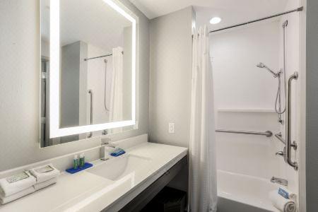 Holiday Inn Express & Suites HOUSTON - HOBBY AIRPORT AREA by IHG - 19