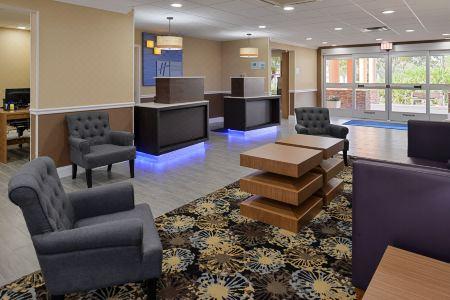 Holiday Inn Express & Suites Naples North - Bonita Springs by IHG - 5