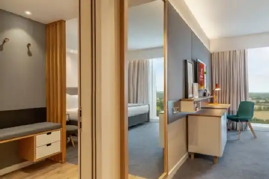 Holiday Inn Dublin Airport by IHG - 12