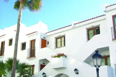 Beverly Hills Suites - Excels & Resorts - 1