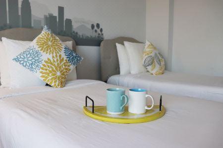 Hometel Suites - 33