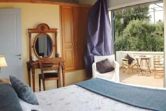 MELIKIRON LUXURY APARTMENTS - 32