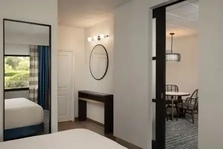 DoubleTree Suites by Hilton Orlando - Disney Springs™ Area - 10