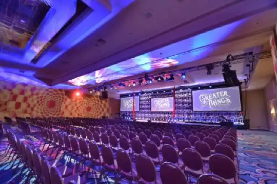 Rosen Plaza Orlando Convention Center - 7