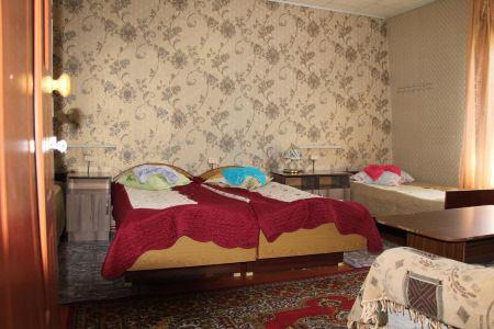 Guest House on Derbisheva - 10