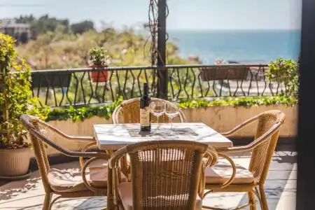 & Apartments HEC Residence - 3