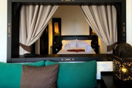 Borjs Suites & Spa - 90