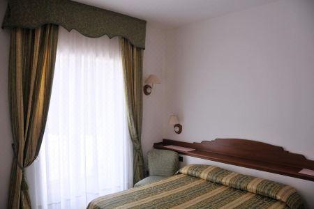 Biancamaria - 9