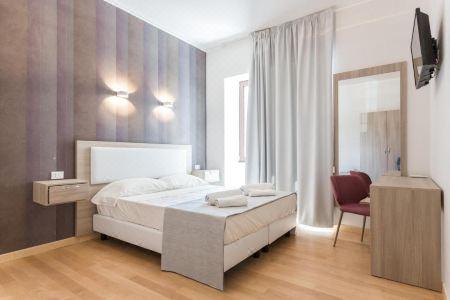 Luciano Laterani Guest House - 54