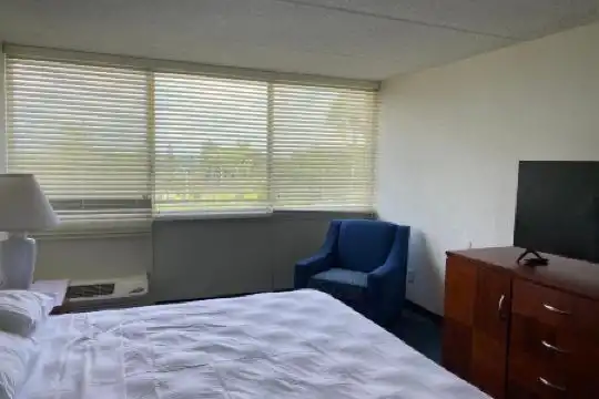 Miami Gardens Inn & Suites - 61