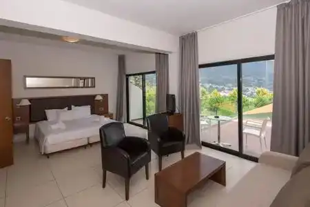 Rodon and Resort - 8