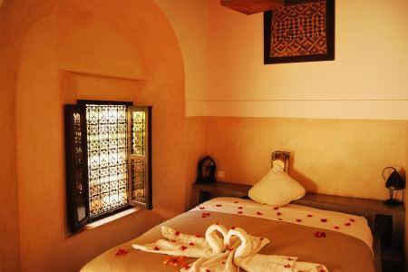 Riad Bamileke - 12
