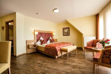 Neuwarft Altbau - 12