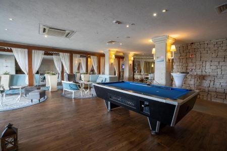 Cascade Resort & Spa - 7