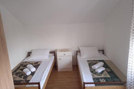 Hostel Vera - Airport Podgorica - 7