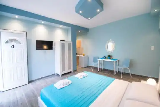 ATH Airport Suites Free Shuttle from and to Athens Airport - 11