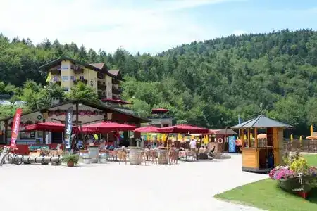 Al Lago - 1