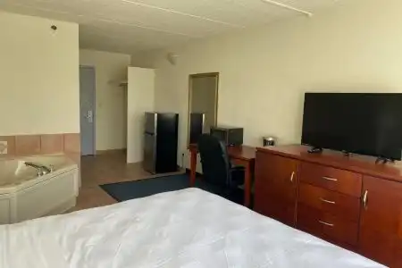 Miami Gardens Inn & Suites - 54