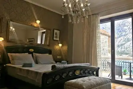 Palazzo Banicevic Luxury Rooms - 1