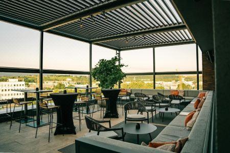Loom Skybar - 2