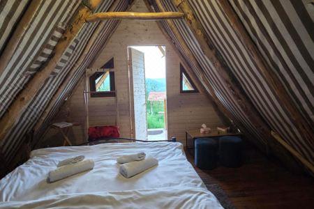 Amoj B&B and Guest House - 4