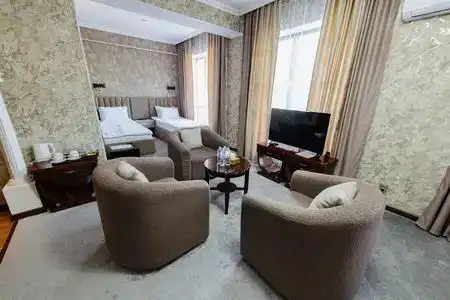 Luxurious - 5