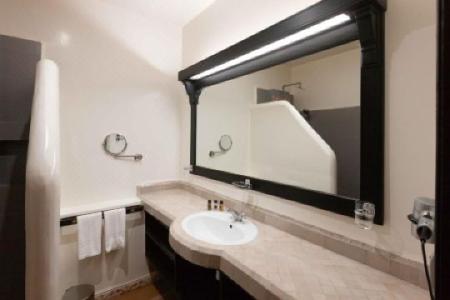 Borjs Suites & Spa - 83