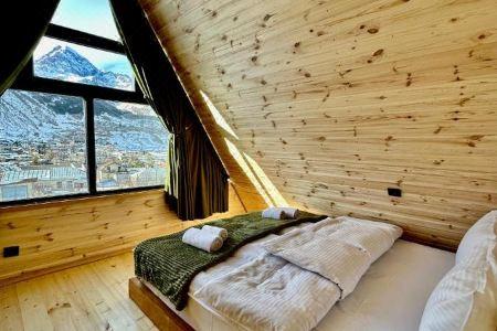 Horizon Kazbegi - 11