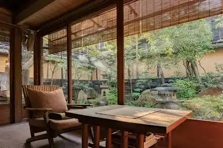 Hiiragiya - 1