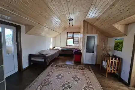 Happy Nomads Yurt Camp & Hostel - 3