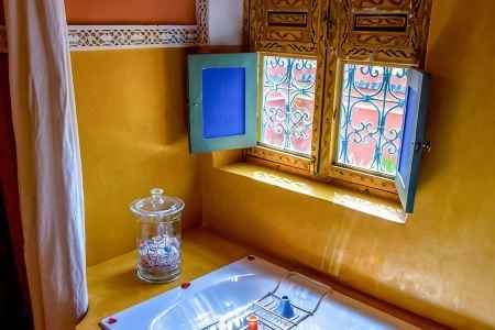 Riad Kaiss by Anika - 96