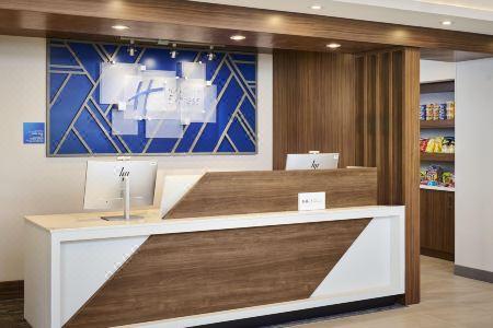 Holiday Inn Express & Suites KITCHENER SOUTHEAST by IHG - 4
