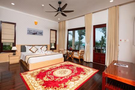 Golden Coast Resort & Spa - 56