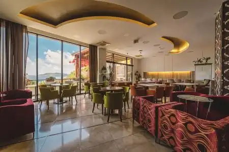 & Apartments HEC Residence - 2