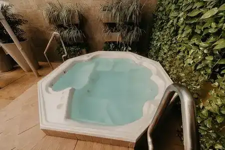 Holiday - 5