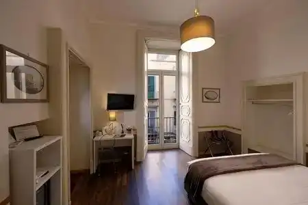 Napoli Class Luxury Rooms & Suites - 5