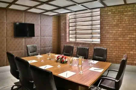 The Lalit Great Eastern Kolkata - 9