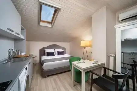 Meroddi Pera Flats - 8