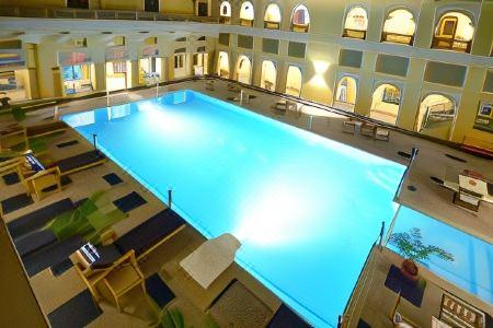 Nirbana Palace - A Heritage and Spa - 1