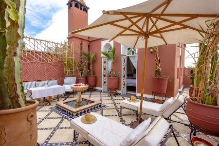Riad Kaiss by Anika - 76