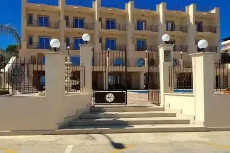 Riviera Palace - 8