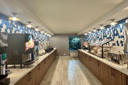 La Quinta Inn by Wyndham Orlando International Drive North - 4