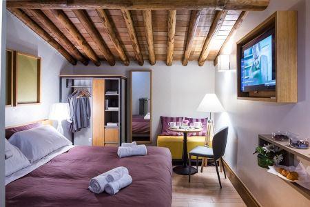 Grand Master Suites - 7