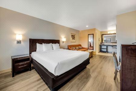 Comfort Inn Boardwalk - 50